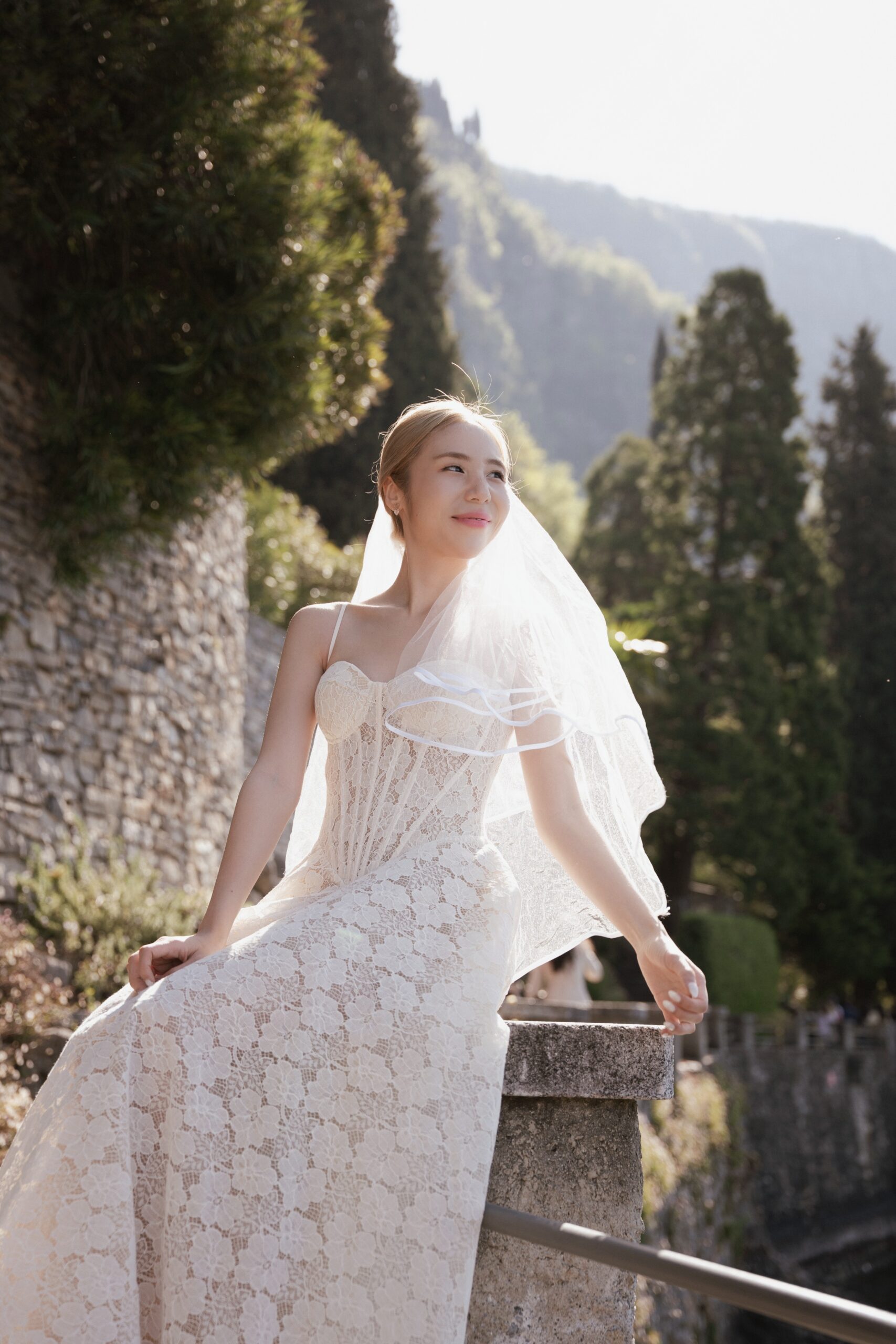 Elopement in Varenna 3